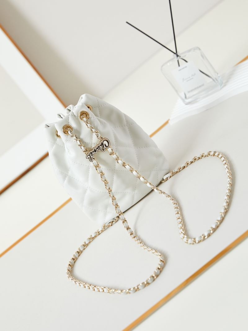 Ch**el bucket bags